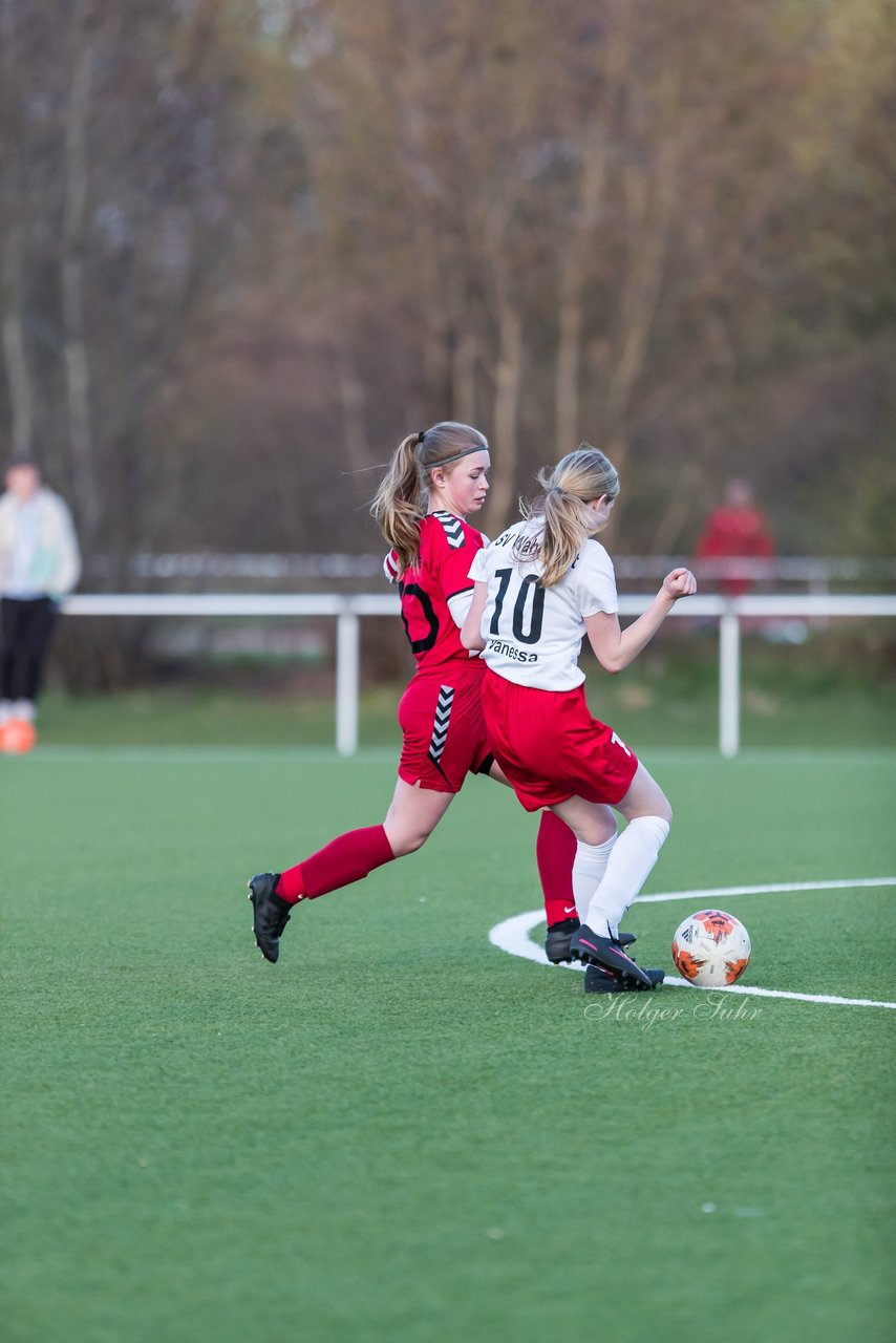 Bild 198 - wBJ SV Wahlstedt - TuS Tensfeld : Ergebnis: 0:1